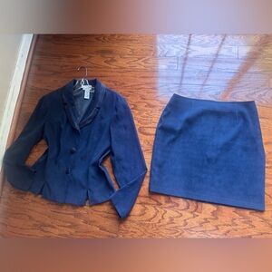 Scarlett Midnight Blue Blazer and Skirt Set Size 12